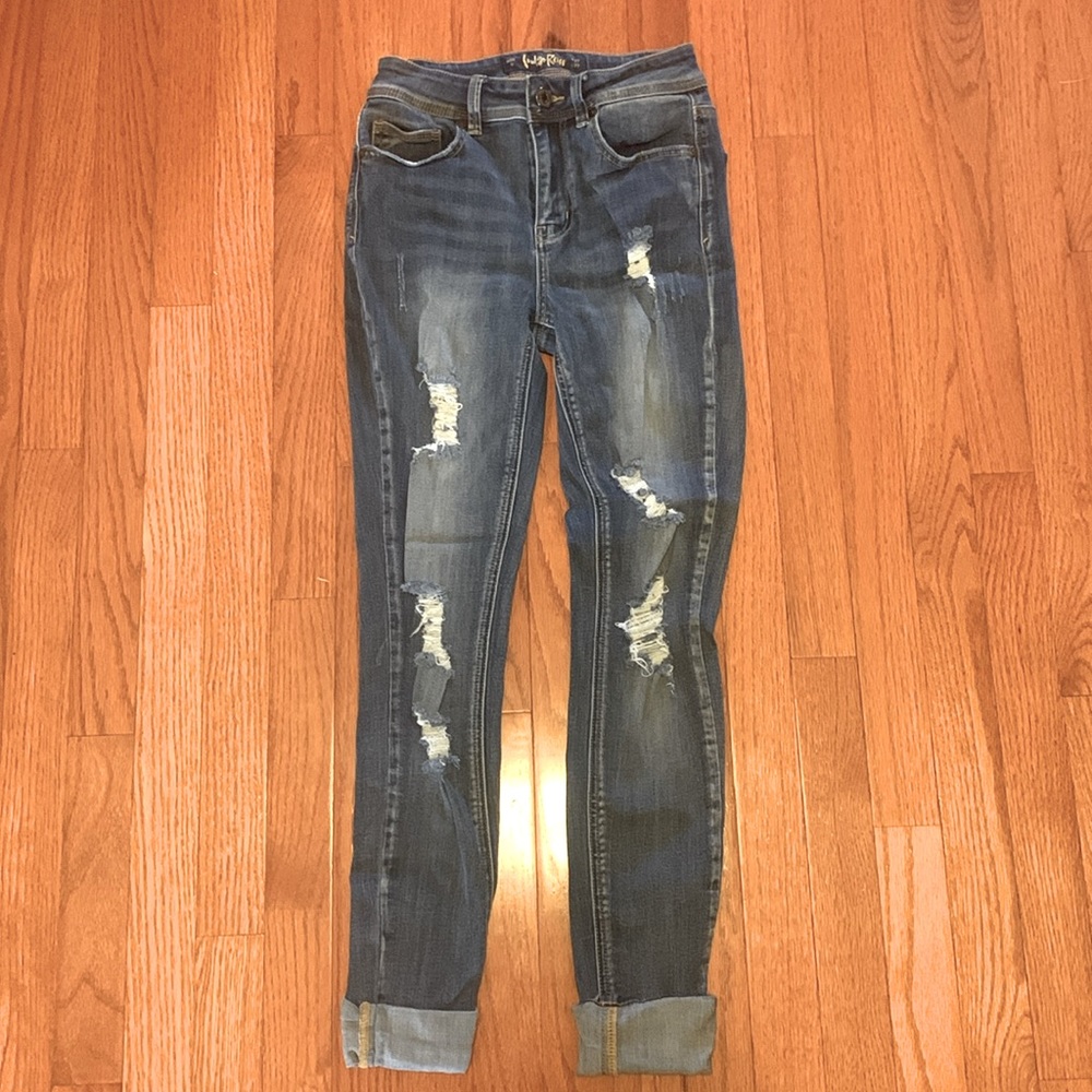 Ripped Skinny Jeans